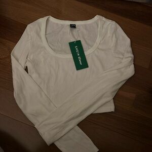 White Long Sleeve Size XS NWT